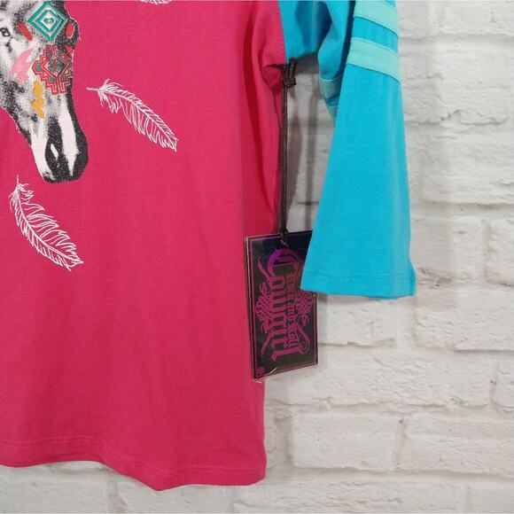 W Rock & Roll Cowgirl Pink Turquoise Horse Feather Graphic Henley T Shirt NWT L - Picture 5 of 7